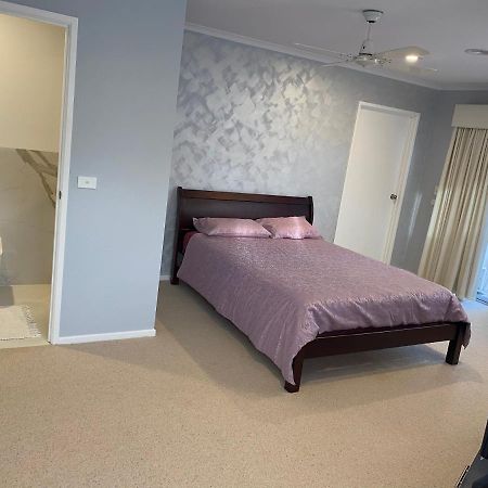 מלבורן Guest Ensuite 7 Minutes From Airport מראה חיצוני תמונה
