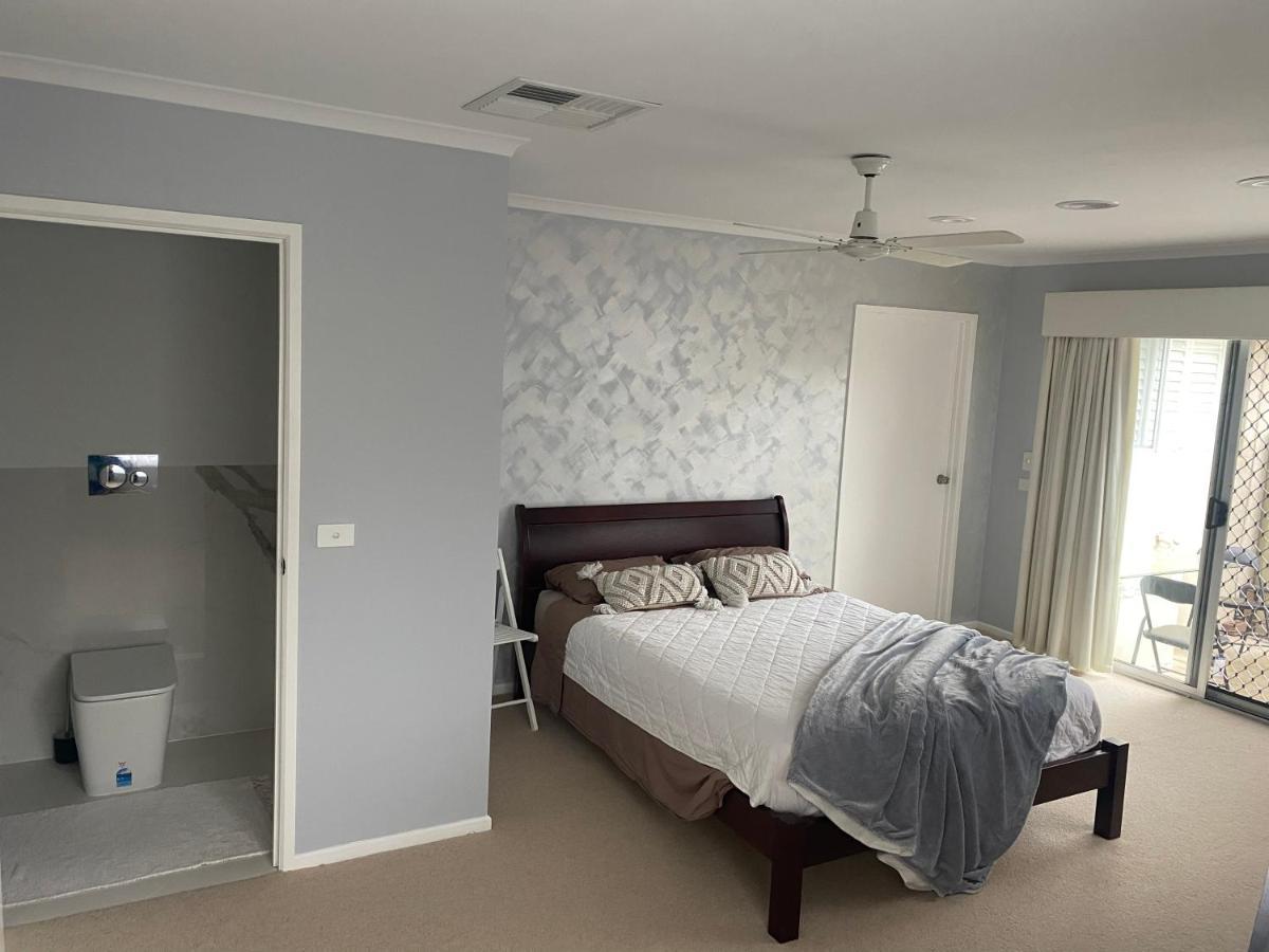 מלבורן Guest Ensuite 7 Minutes From Airport מראה חיצוני תמונה